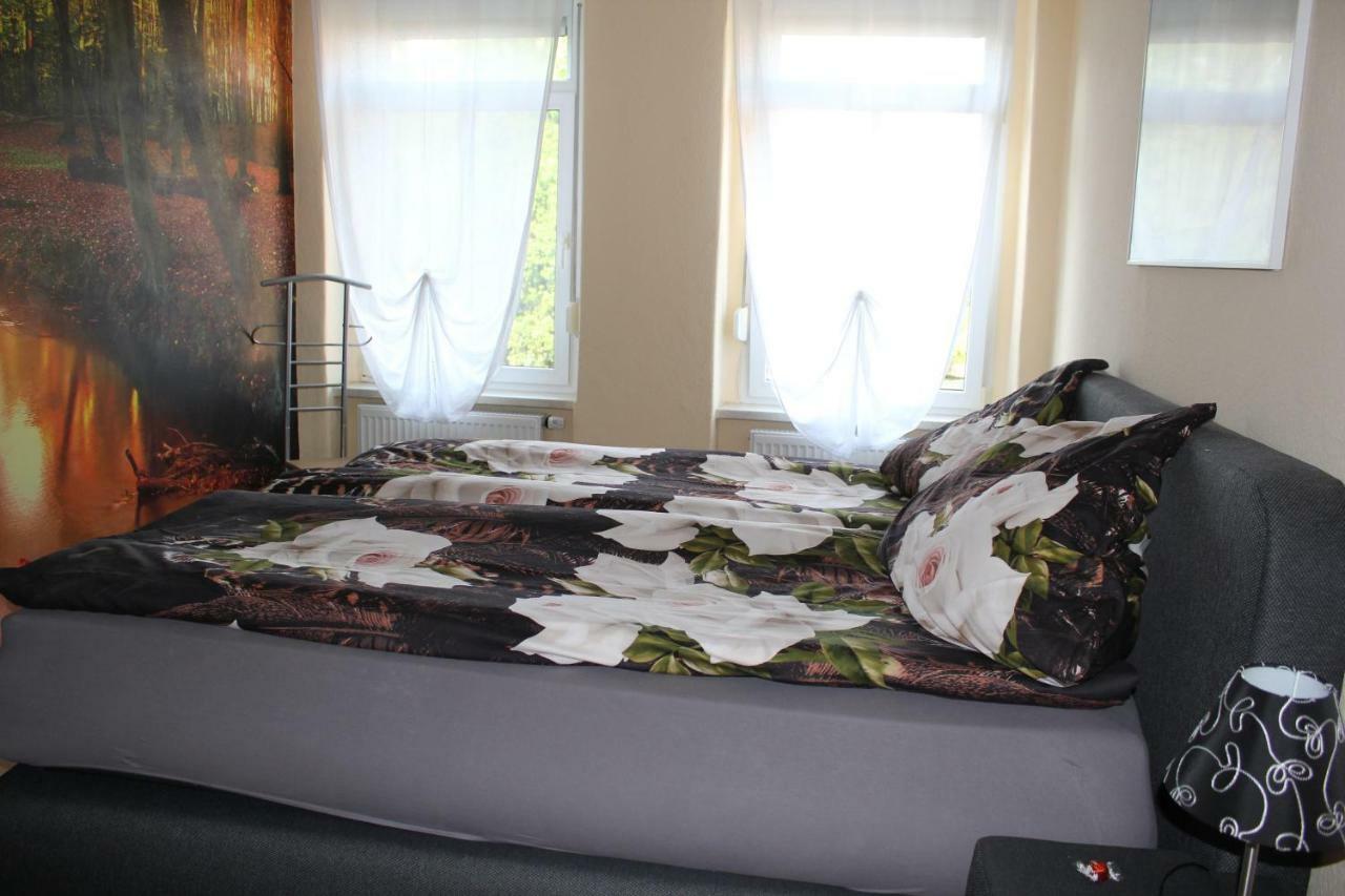 Am Schunckpark Apartament *